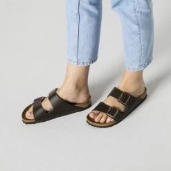 Birkenstock Arizona Dark Brown Birko-Flor Sandal - Regular -Fashionable Men'S Clothing Store 51103 f closeup f ac68e9fb 5a89 4219 a345 fe28e7966553