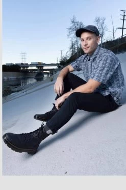 Dr. Martens Combs Leather Casual Boots -Fashionable Men'S Clothing Store Dr.MartensCombsLeatherCasualBoots6