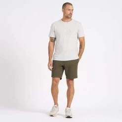 Vuori Ripstop Climber Short -Fashionable Men'S Clothing Store V370DOR 4 2048x 64e1e9ab f415 4b75 8c5b c40554cd4484