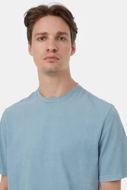 Tentree Regenerative Cotton Step Hem T-Shirt -Fashionable Men'S Clothing Store tentree regeneration cotton tee tourmatine blue21